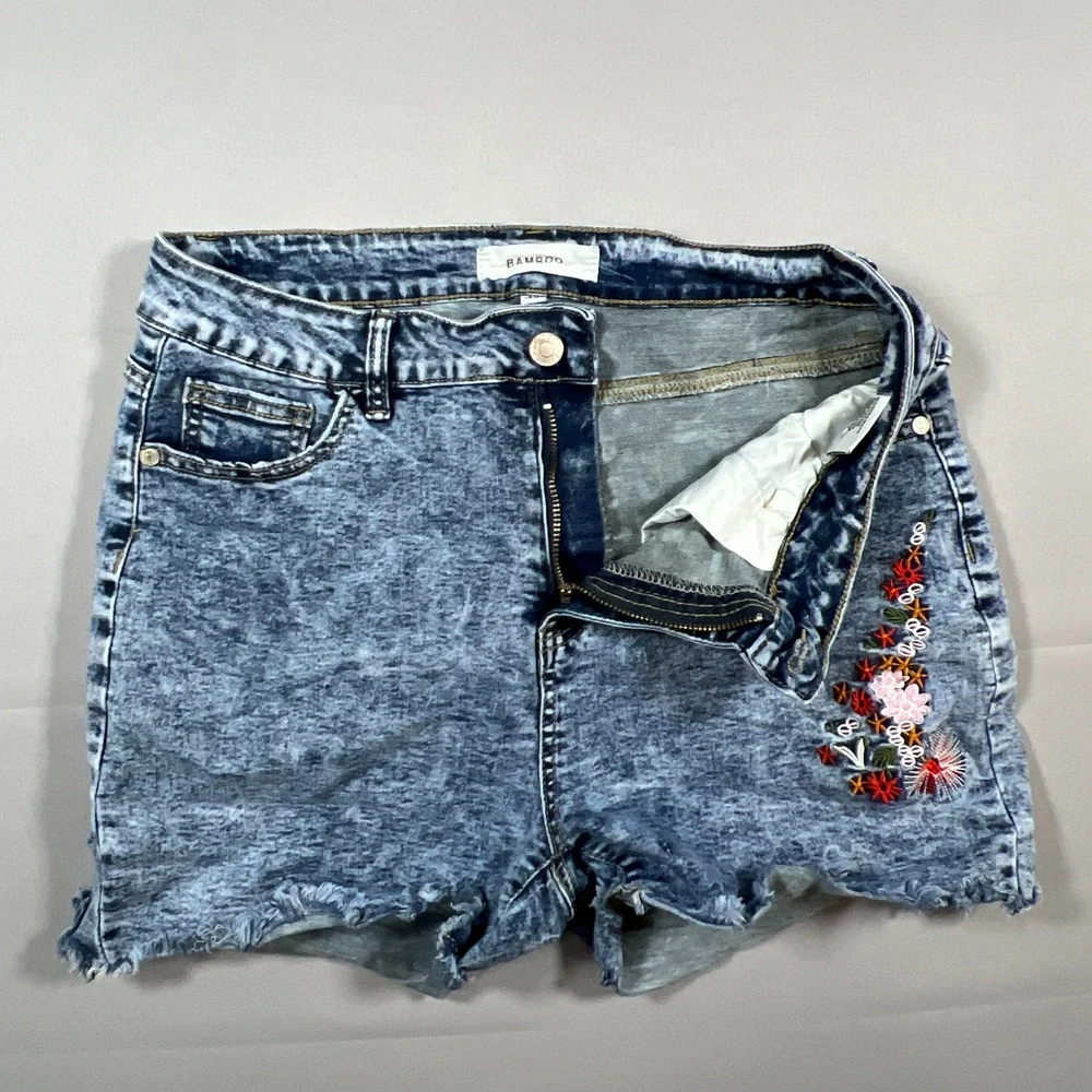 Bamboo Denim Cut Off Shorts Women 13-14 Blue Cotton Floral Embroidered Acid Wash